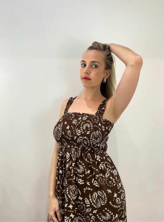 Vestido estampado marrón