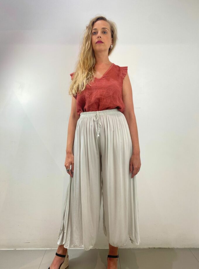 Pantalón blanco pata ancha