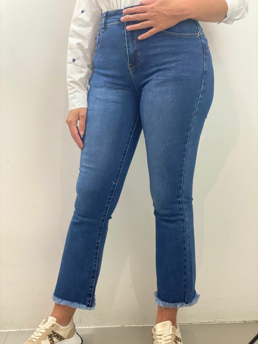 Pantalón vaquero flare