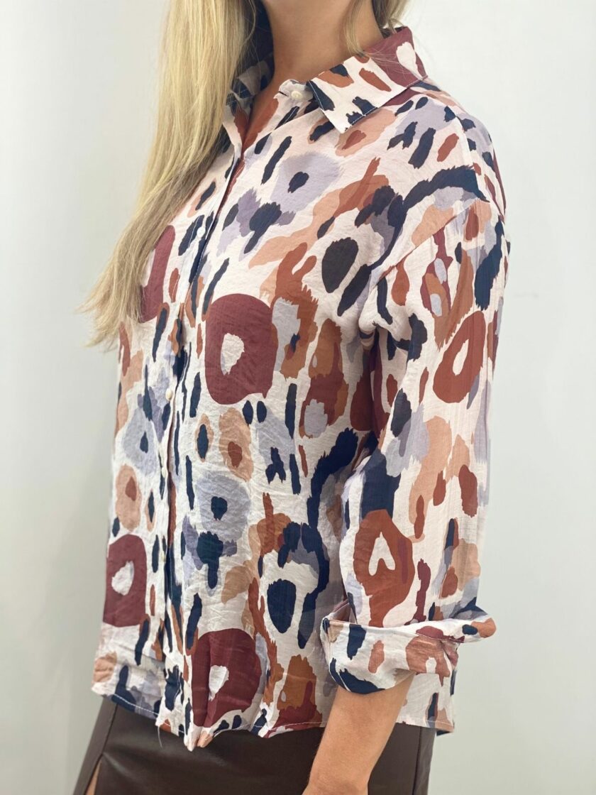 Camisa marrón estampada asimétrica