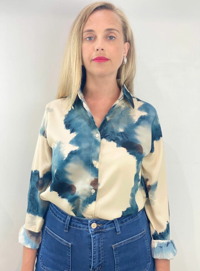 Camisa estampada difuminada azul