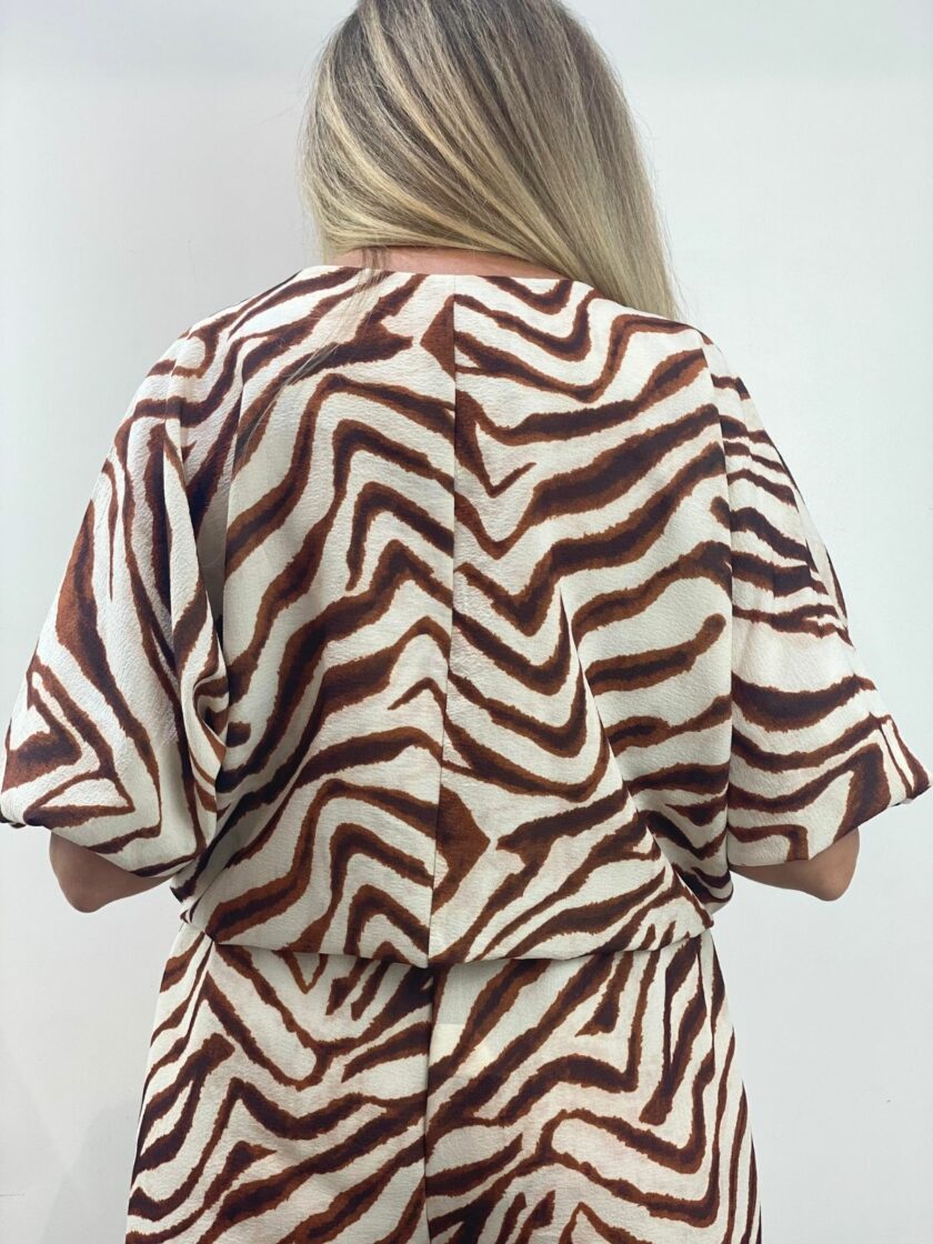 Blusa animal print marrón