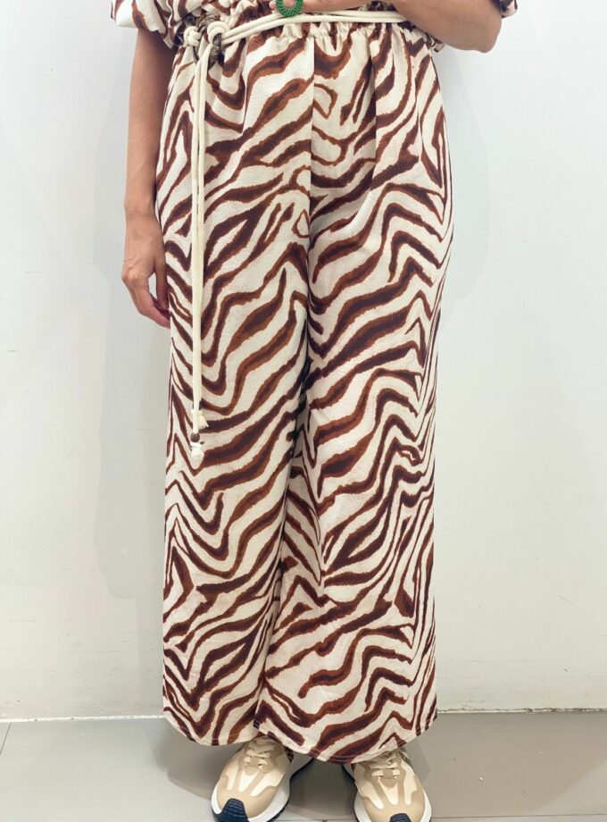 Pantalón animal print marrón