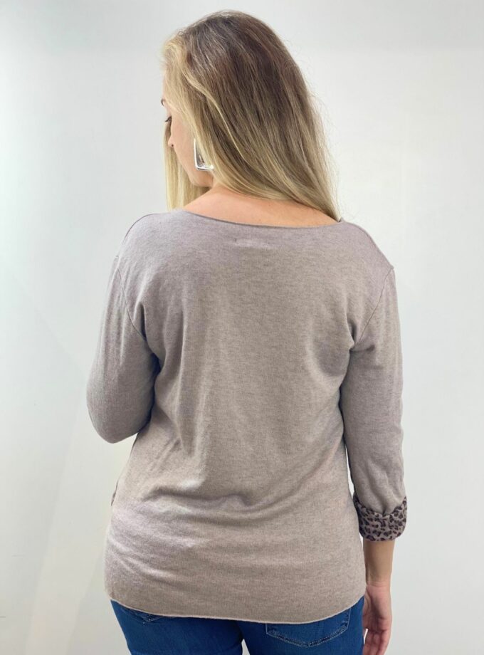 Jersey fina beige oscuro interior leopardo