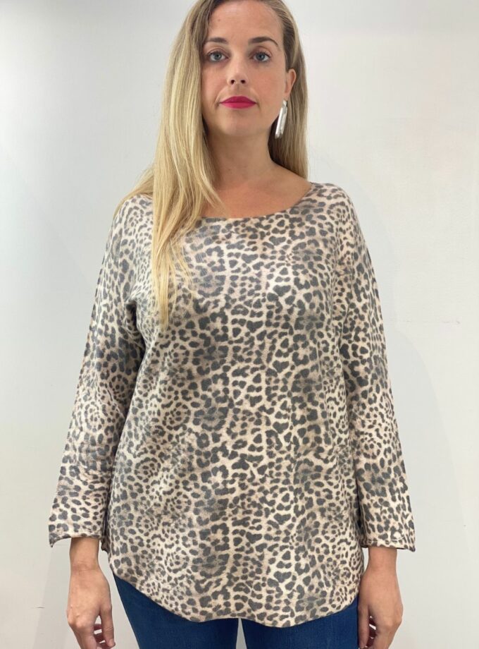 Jersey animal print