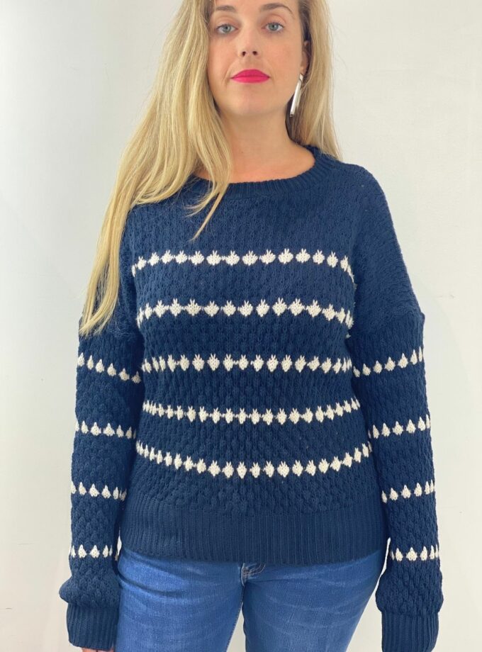 Jersey azul marino calado dibujo blanco