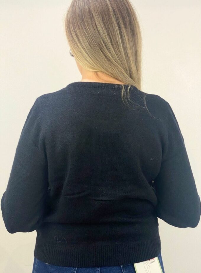 Rebeca de punto negra bordado flores