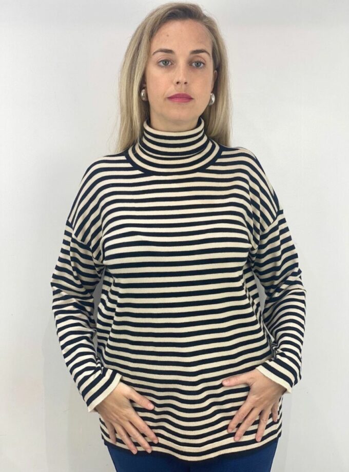 Jersey de rayas beige y negro cuello vuelto