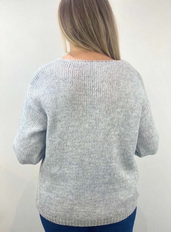 Jersey gris cuello pico