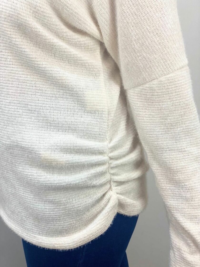 Jersey cuello vuelto suave