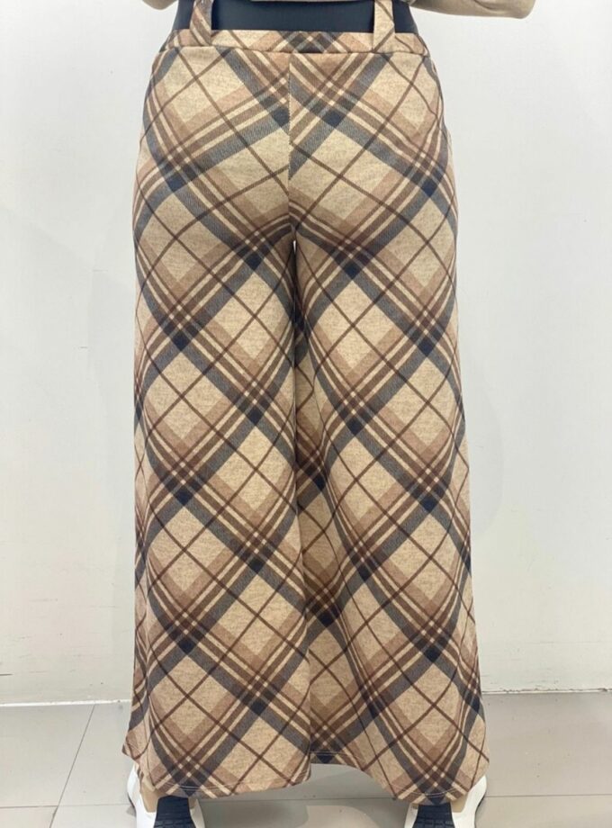 Pantalón pata ancha estampado cuadros