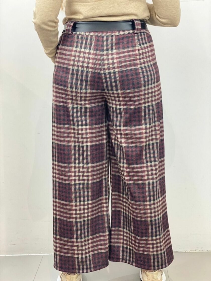 Pantalón pata ancha estampado cuadros