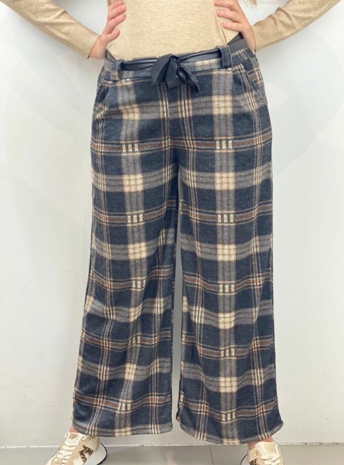 Pantalón pata ancha estampado cuadros