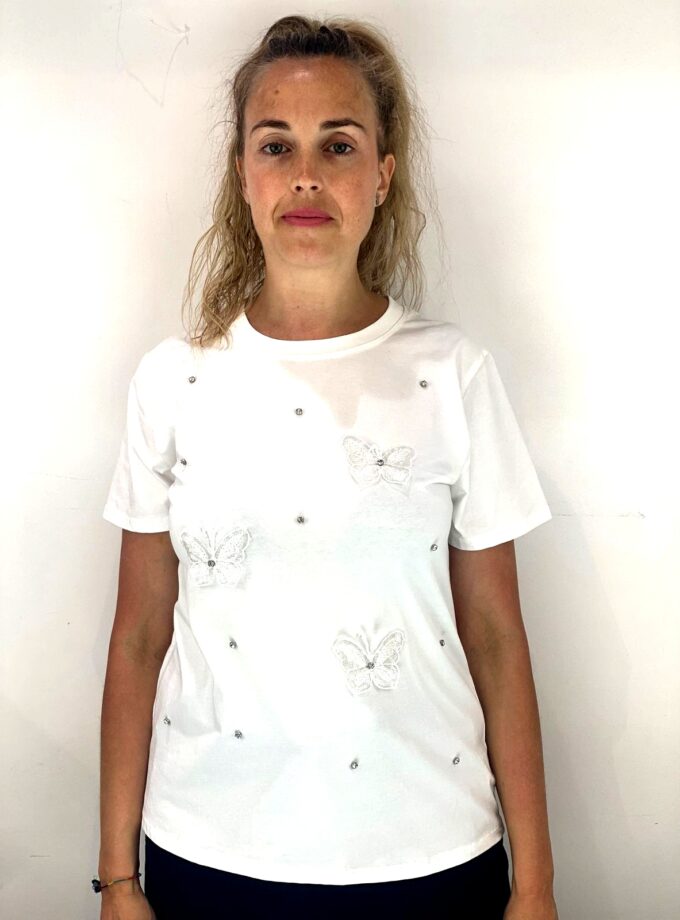 Camiseta blanca estampado mariposa
