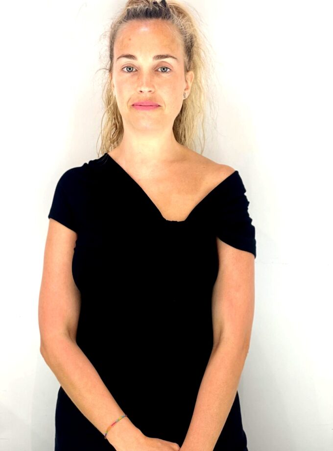 Camiseta negra