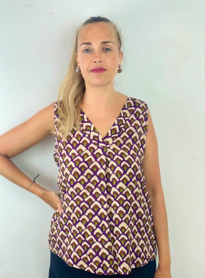 Blusa estampada morado