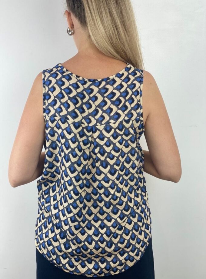 Blusa estampada azul