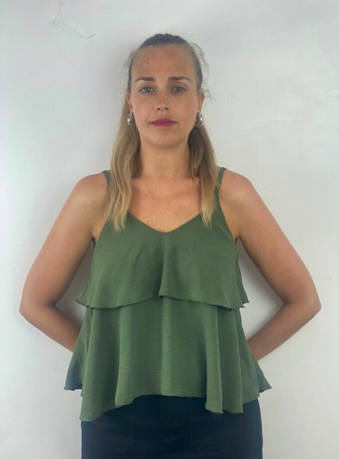 Blusa tirante fina volante verde