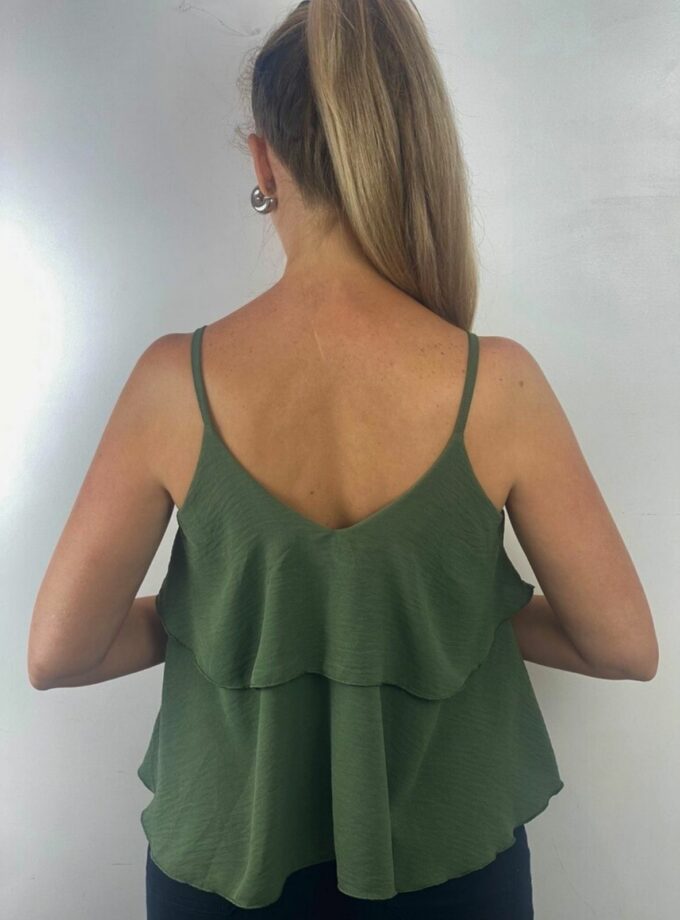 Blusa tirante fina volante verde
