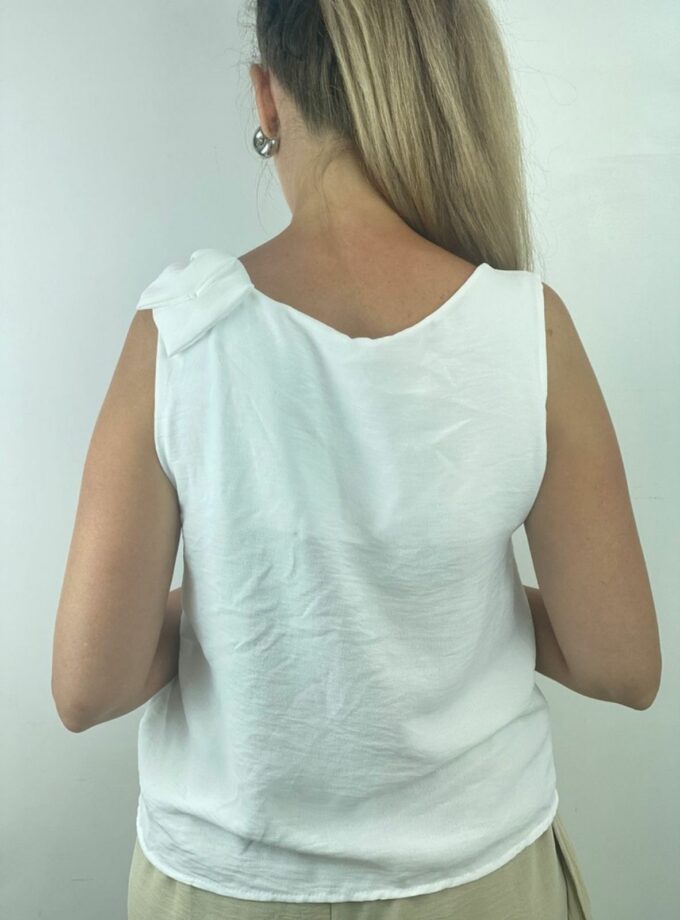 Blusa con lazo al lado blanca