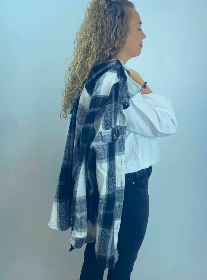 Chaqueta negra